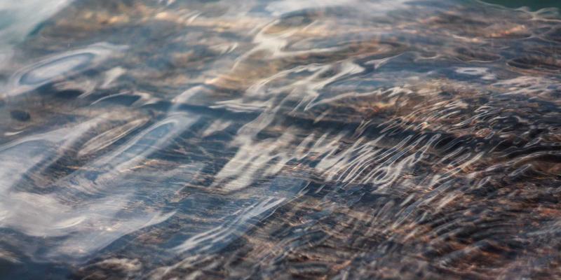 从命令行到意图驱动：AI如何重塑网络配置的编程范式